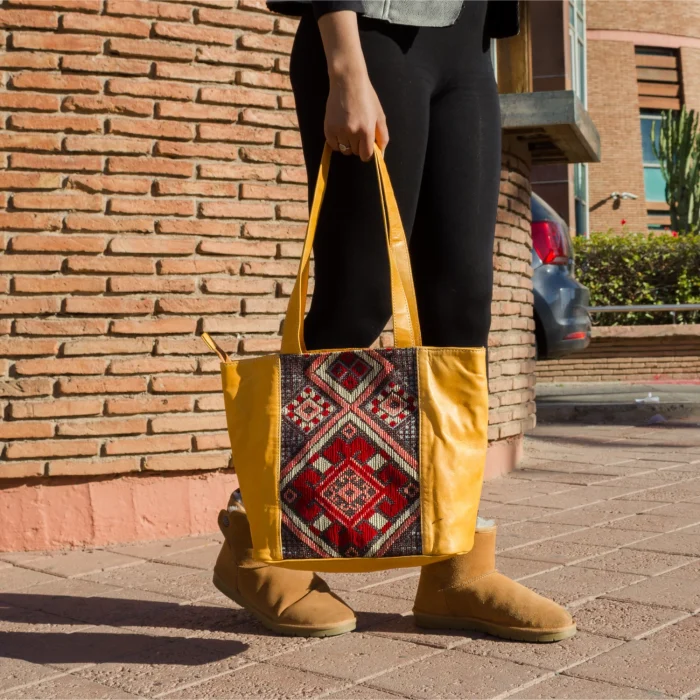 Havan shoulder tote carpet leather Bag