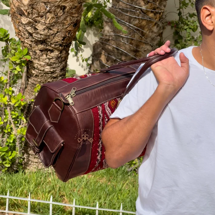 Antique Moroccan carpet leather travel bag - Image 7