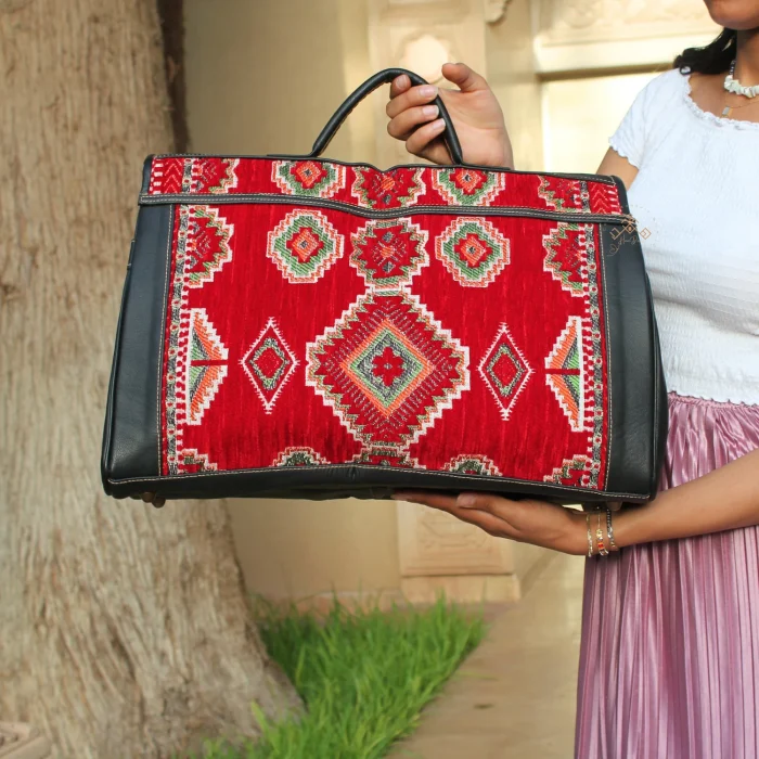 Moroccan Handmade Carpet Leather Travel Bag - Image 11