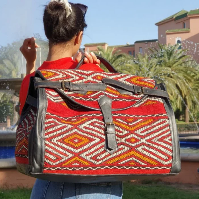 Black Vintage Red Woven Carpet Leather Travel Bag