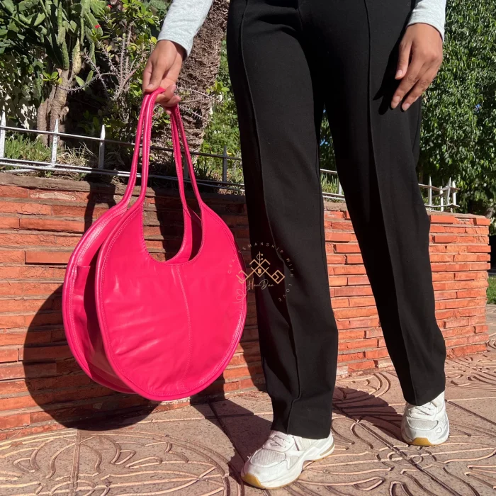 Pink Stylish Circle Leather Handbag for Modern Women - Image 3