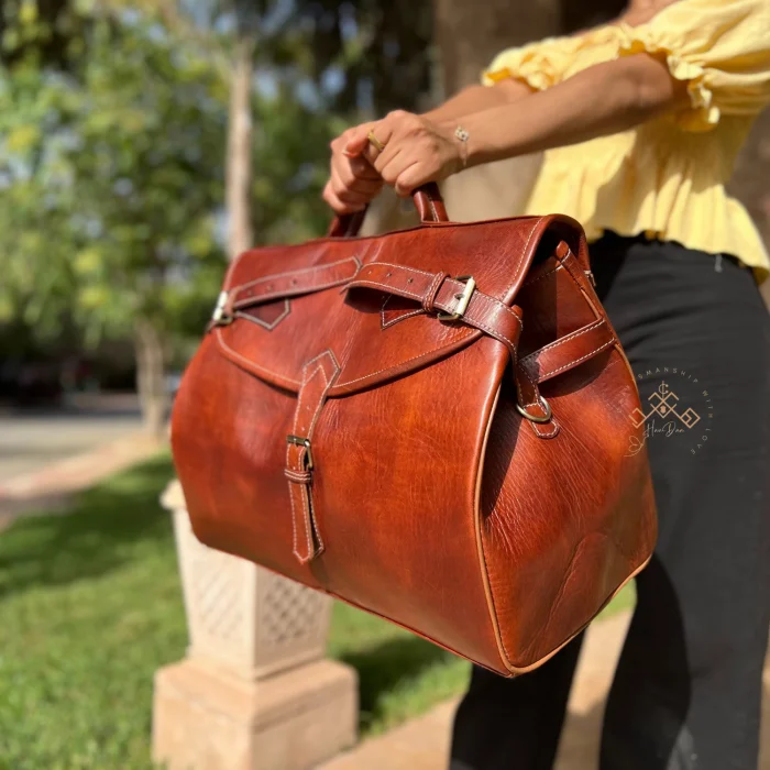 The Best Brown Leather Travel Bags for Your Journeys - Image 7