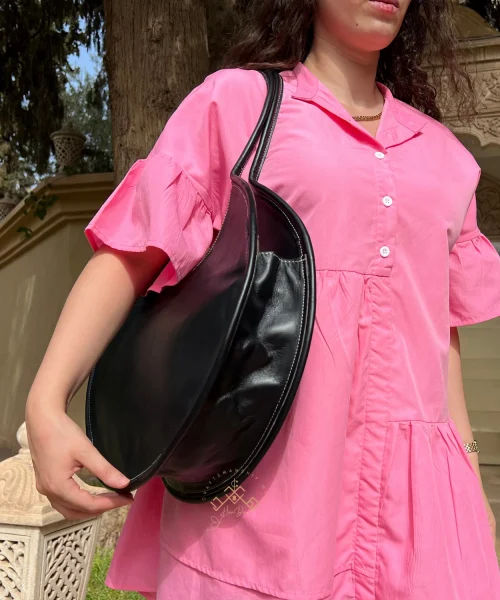Black Stylish Circle Leather Handbag for Modern Women