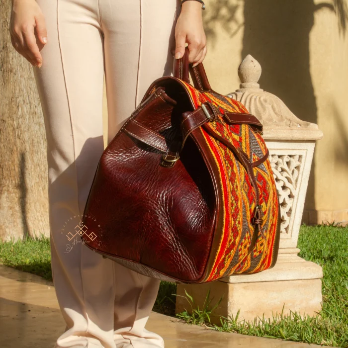 Large Kilim Travel Bag With Original Brown Leather - Image 7