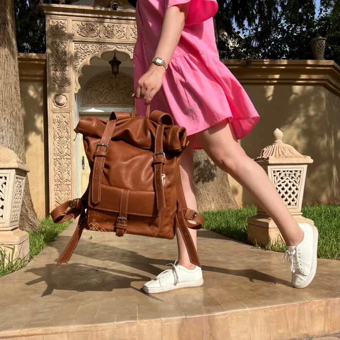 Hndmade Brown Roll Top Leather Backpack - Image 4