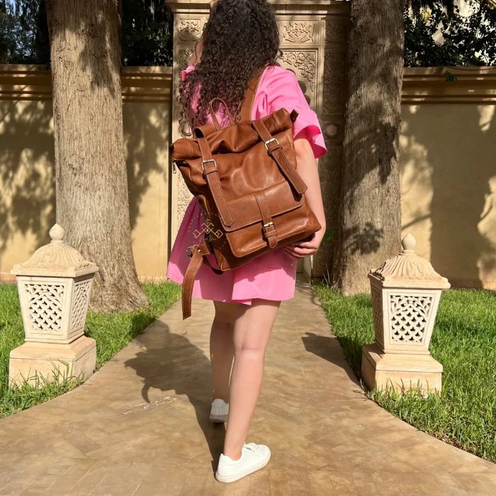 Hndmade Brown Roll Top Leather Backpack - Image 3