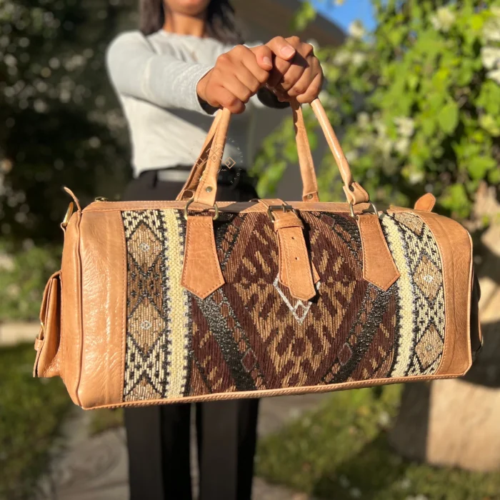 Natural Leather Travel Bag with Brown Carpet - Image 5