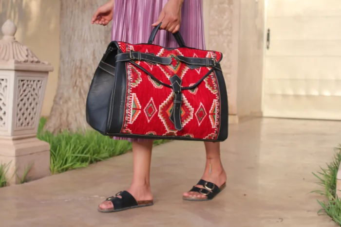 Moroccan Handmade Carpet Leather Travel Bag - Image 4