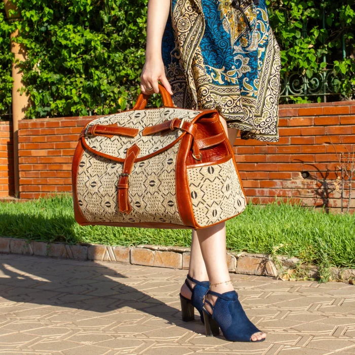 Large Brown Kilim Travel leather Bag - Image 3