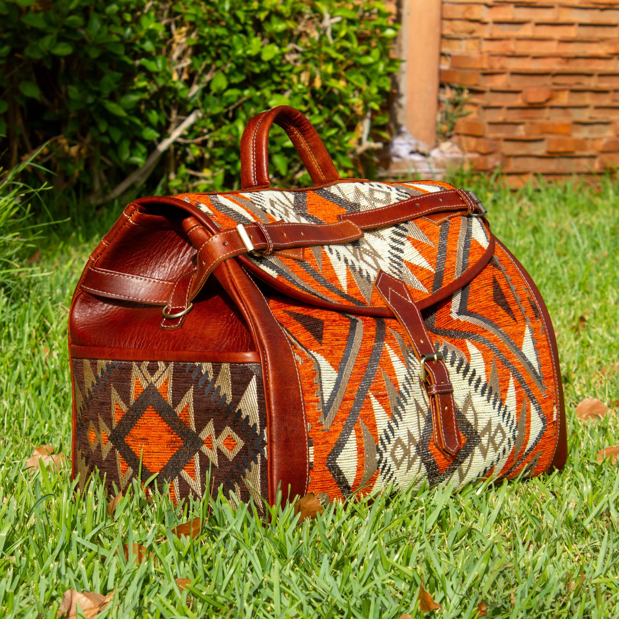 Handmade Brown Kilim Travel Leather Bag - Vintage Style weekender Bag - Image 4