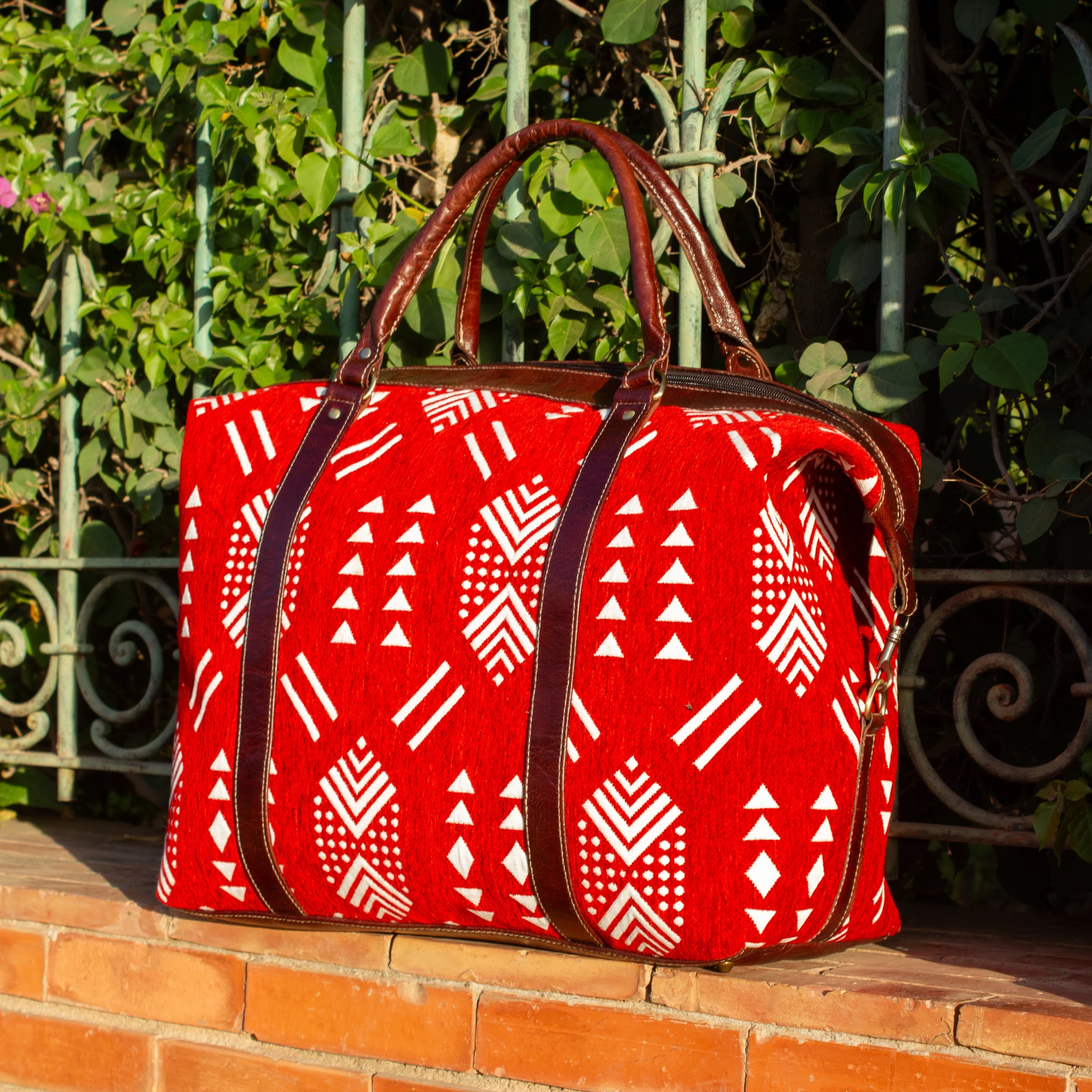 Handmade Red Kilim Travel Leather Bag - Vintage Style weekender Bag - Image 10