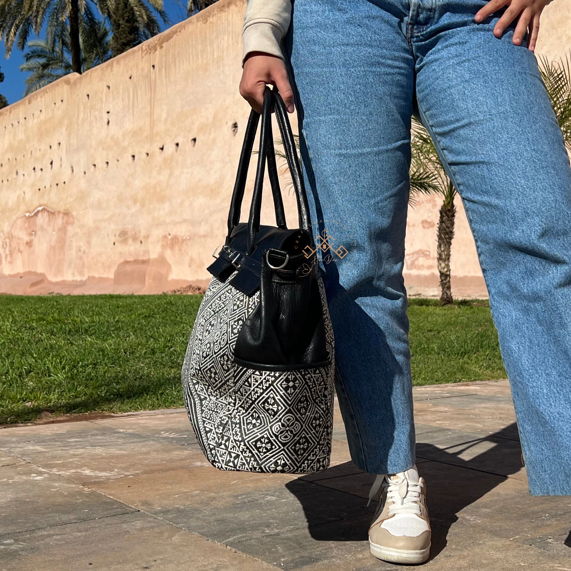 Black Genuine Leather & Red Kilim Bag for Women - Image 6